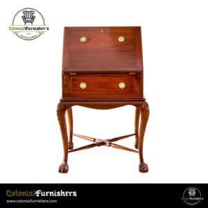 Exquisite writing desk with colonial drop-front and cabriole legs